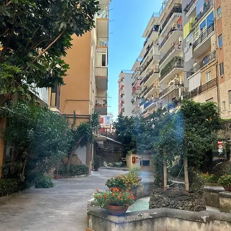 Vomero And Deluxe Bed & Breakfast Napoli