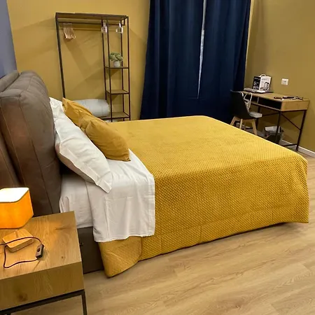 Vomero And Deluxe Bed & Breakfast 4*