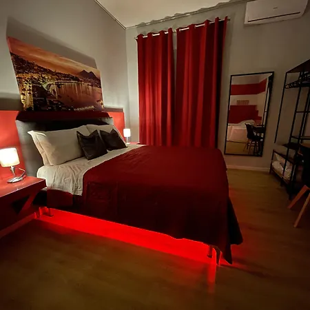 Vomero And Deluxe Bed & Breakfast Neapel